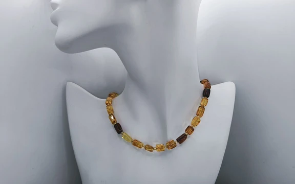 Бусы из янтаря ар-3