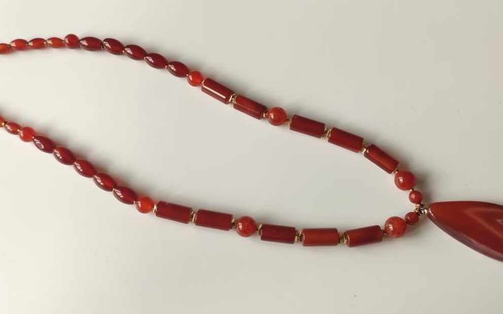 Бусы из сердолика ар-2
