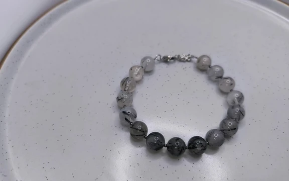 Браслет из волосатика ар-3