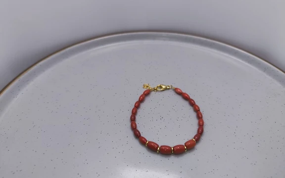 Браслет из коралла ар-7