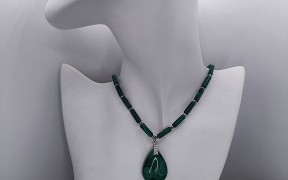 Бусы из  малахита ар-2