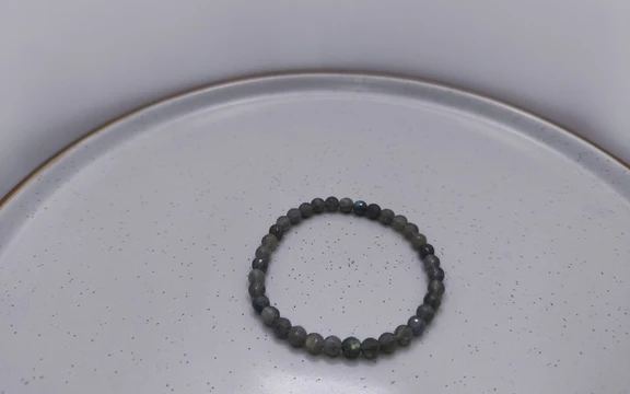 Браслет из лабрадора ар-4