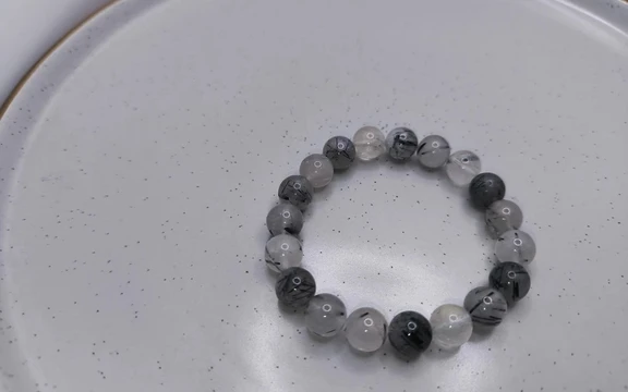 Браслет из волосатика ар-4