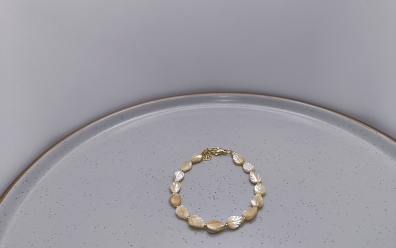 Браслет из перламутра ар-7