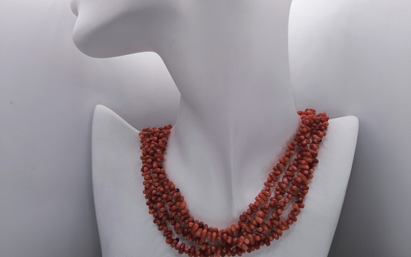 Бусы из коралла ар-2