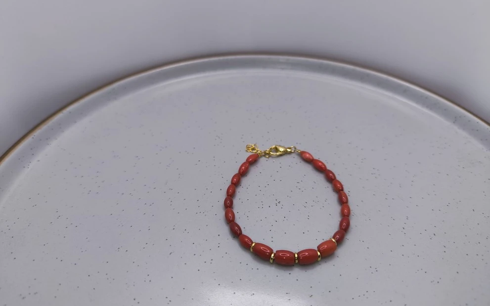 Браслет из коралла ар-7