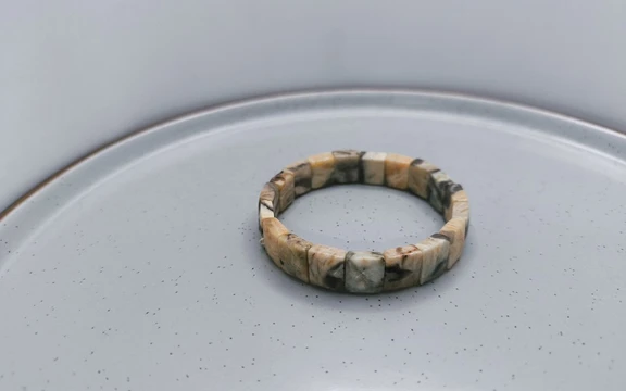 Браслет из яшмы ар-7