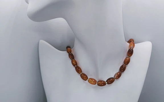 Бусы из сердолика ар-4