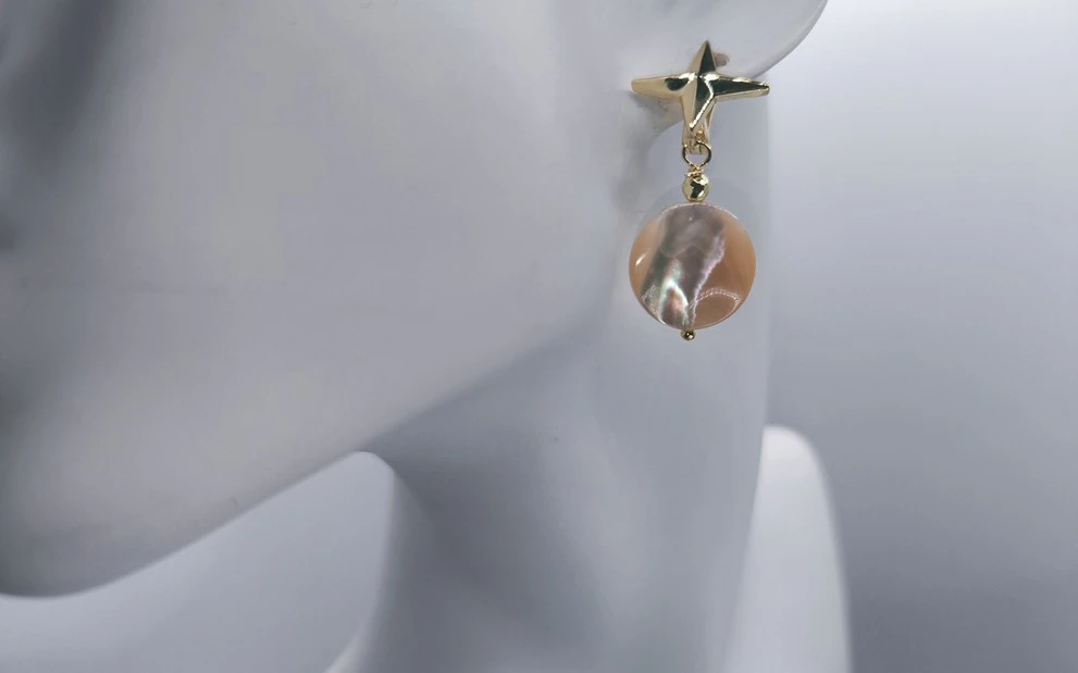 Серьги из перламутра