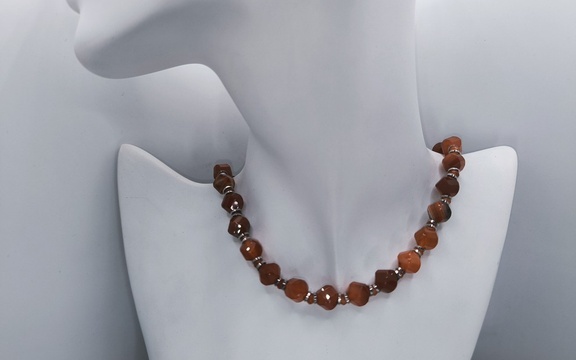 Бусы из сердолика ар-6