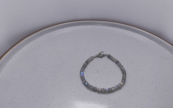 Браслет из лабрадора ар-5