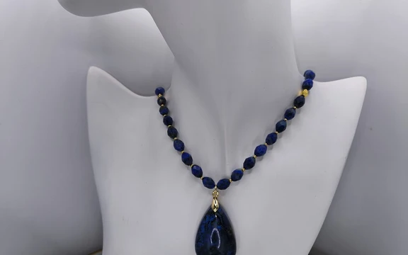 Бусы из лазурита ар-3