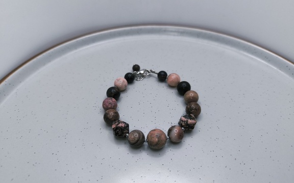 Браслет из родонита ар-2