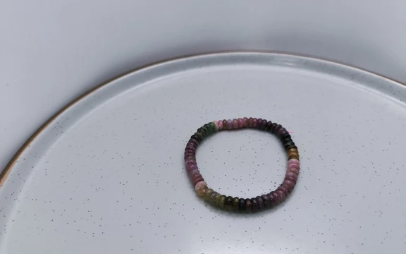 Браслет из турмалина ар-2