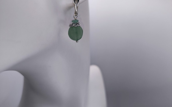 Серьги  из нефрита