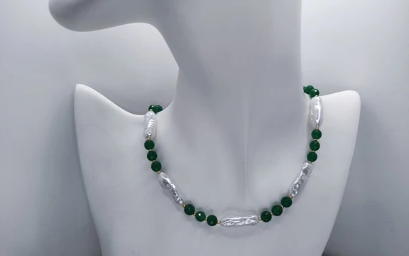 Бусы с хризопразом ар-2