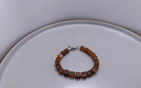 Браслет из сердолика ар-2