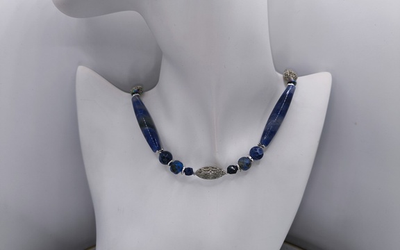 Бусы из лазурита ар-4