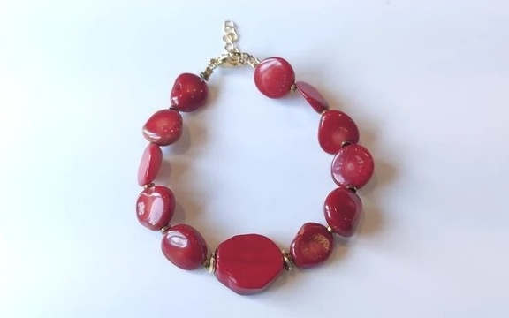 Браслет из коралла ар-4