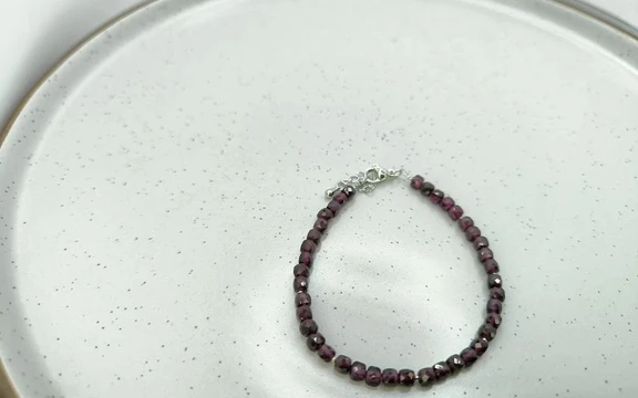 Браслет из граната ар-4