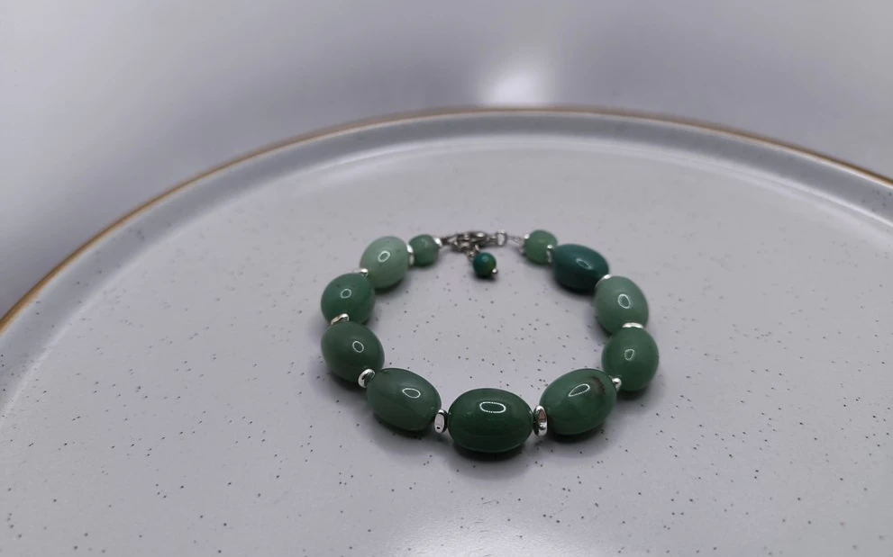 Браслет из нефрита