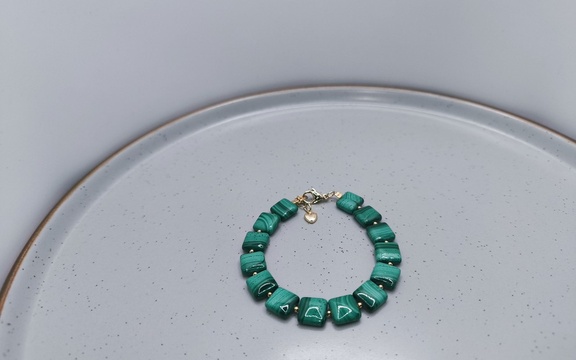 Браслет из малахита